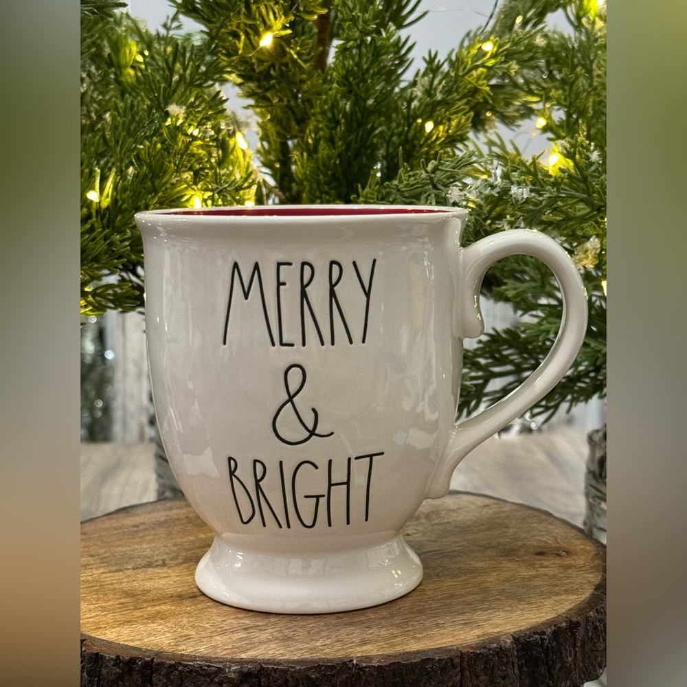 ✨Brand NEW w/Tag Rae Dunn MERRY & BRIGHT Goblet Style Mug ✨
